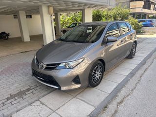 Toyota Auris 2015 1.4 D-4D DIESEL 6 TAXYTO-thumb-24