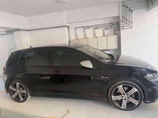 Volkswagen Golf 2014 R