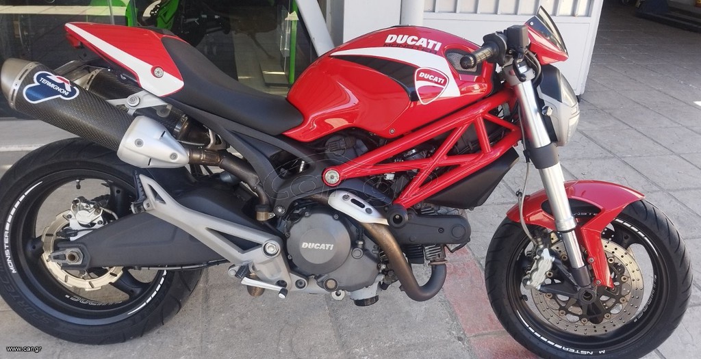 Ducati Monster 696 2008