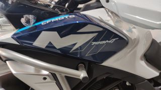 CFmoto 700 MT 2025 ΔΩΡΟ 3 ΒΑΛΙΤΣΕΣ ΓΝΗΣΙΕΣ CF !!!-thumb-15