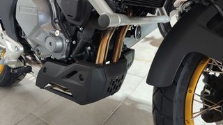CFmoto 700 MT 2025 ΔΩΡΟ 3 ΒΑΛΙΤΣΕΣ ΓΝΗΣΙΕΣ CF !!!-thumb-21