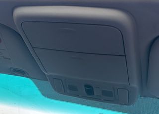 ΠΛΑΦΟΝΙΕΡΑ  ΜΕ ΚΟΥΜΠΙ ΗΛΙΟΡΟΦΗΣ SUBARU FORESTER 2002-2005