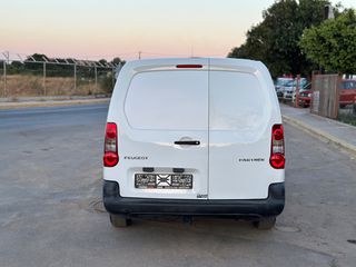 Peugeot Partner 2012-thumb-13