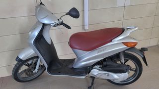 Peugeot Looxor 100 2005 ΜΕ ΖΗΜΙΑ
