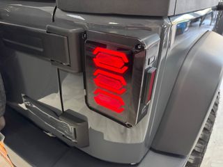 Jeep Wrangler 2009-thumb-15