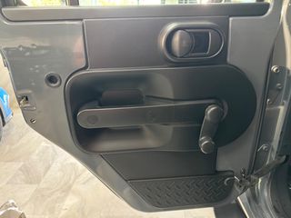 Jeep Wrangler 2009-thumb-37