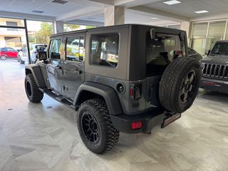 Jeep Wrangler 2009-thumb-13