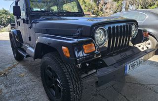 Jeep Wrangler 2002 SAHARA 5.7 Hemi 357 hp (266 kW)
