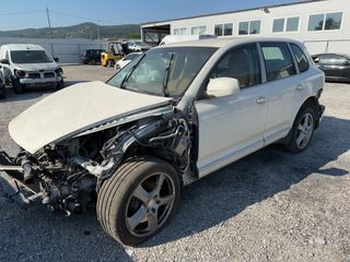 PORSCHE CAYENNE facelift DIESEL 3.000CC-thumb-2