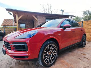 Porsche Cayenne 2022 Coupe E-Hybrid SPORT PANORAMA HEAD UP DISPLAY