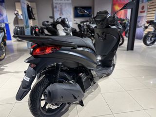 Piaggio Medley 125 2026 S-thumb-2