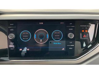 Volkswagen Polo 2019 ELEGANCE-thumb-23