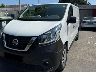 Nissan NV300 2019