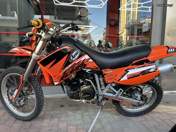 KTM 640 LC4 2001 .