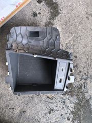 AUDI RSQ3 2021 ΘΥΡΑ USB 83B857925B