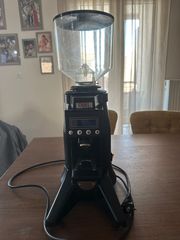 Καφεμηχανη+ Μύλος + αξεσουάρ