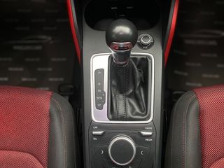 Audi Q2 2017 1.4 TFSI 150hp S tronic  | Panorama | Red Design Interior |-thumb-78