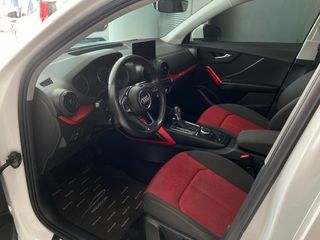 Audi Q2 2017 1.4 TFSI 150hp S tronic  | Panorama | Red Design Interior |-thumb-45