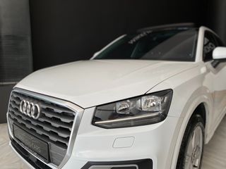 Audi Q2 2017 1.4 TFSI 150hp S tronic  | Panorama | Red Design Interior |-thumb-17