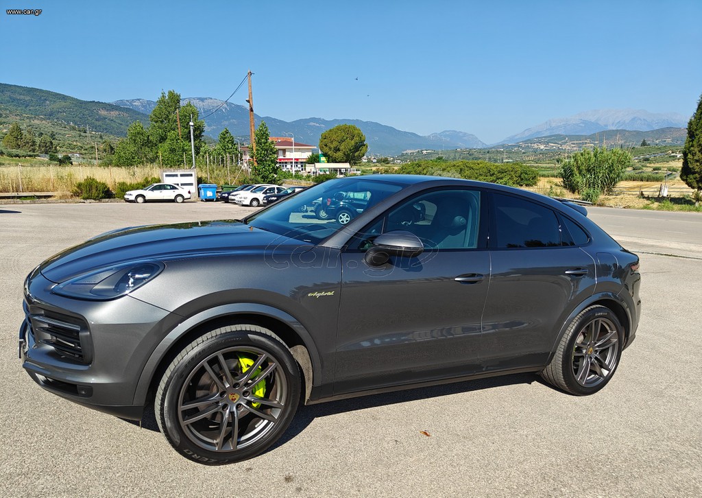 Porsche Cayenne 2021 COUPE 3.0 V 24v E-HYBRID 462HP