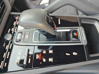 Porsche Cayenne 2021 COUPE 3.0 V 24v E-HYBRID 462HP-thumb-9