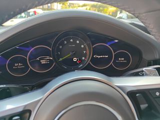 Porsche Cayenne 2021 COUPE 3.0 V 24v E-HYBRID 462HP-thumb-10