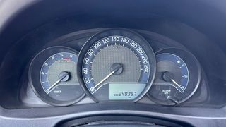 Toyota Auris 2015-thumb-11