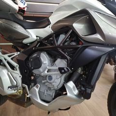 Mv Agusta Stradale 800 2016-thumb-5