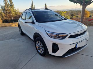 Kia Stonic 2023 GL OPTIMUM