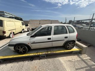 Καπό Opel Corsa B '98-thumb-3