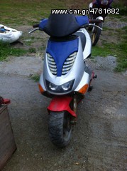 aprilia sr 50cc racing-thumb-10