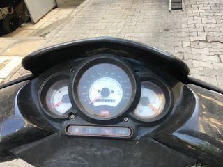 aprilia sr 50cc racing-thumb-4