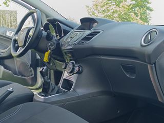 Ford Fiesta 2015 TITANIUM!!!! 45.220 KM!!!!!!!!!!!!-thumb-19