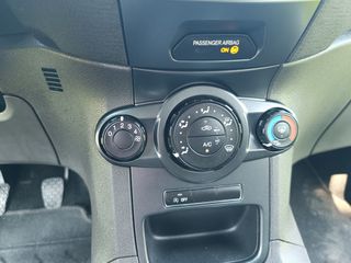 Ford Fiesta 2015 TITANIUM!!!! 45.220 KM!!!!!!!!!!!!-thumb-28