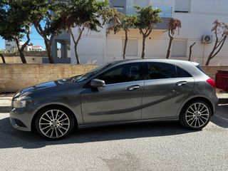 Mercedes-Benz A 180 2013