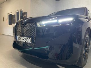 Bmw iX 2023 X Drive M60-thumb-8