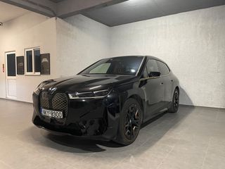 Bmw iX 2023 X Drive M60-thumb-13
