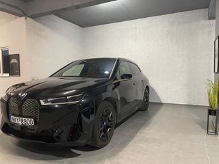 Bmw iX 2023 X Drive M60-thumb-14