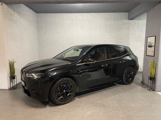 Bmw iX 2023 X Drive M60-thumb-16
