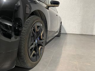 Bmw iX 2023 X Drive M60-thumb-24