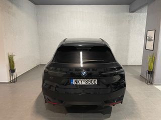 Bmw iX 2023 X Drive M60-thumb-29
