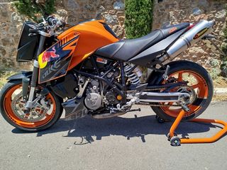 KTM 990 Super Duke 2007 Βίντεο!
