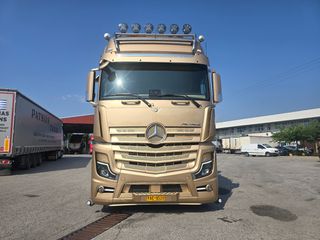 Mercedes-Benz 2019 1951 euro 6-thumb-2
