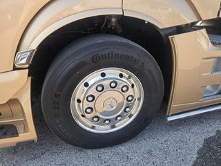 Mercedes-Benz 2019 1951 euro 6-thumb-5