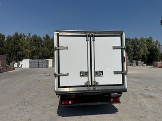 Ψυκτικοί Θάλαμοι Nissan 2015 CABSTAR-thumb-6