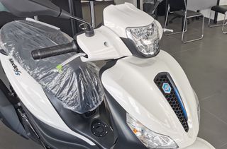 Piaggio Medley 125 2026 SPORT-thumb-1
