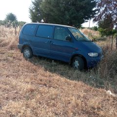 Nissan Serena 1997