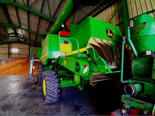 Θεριζοαλωνιστικές John Deere 2013 w 540