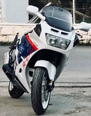 Honda CBR 1000F 1990 Ανοικτό 135hp