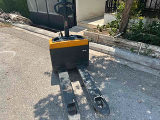 ΠΩΛΕΙΤΑΙ ΗΛΕΚΤΡΟΚΙΝΗΤΑ ΠΑΛΕΤΟΦΟΡΟ JUNGHEINRICH 1400kg-thumb-8